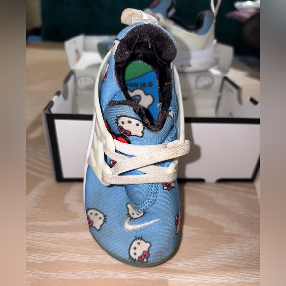 Nike Presto QS 7(TD) Hello Kitty Blue Kids Sneakers - Picture 7 of 11
